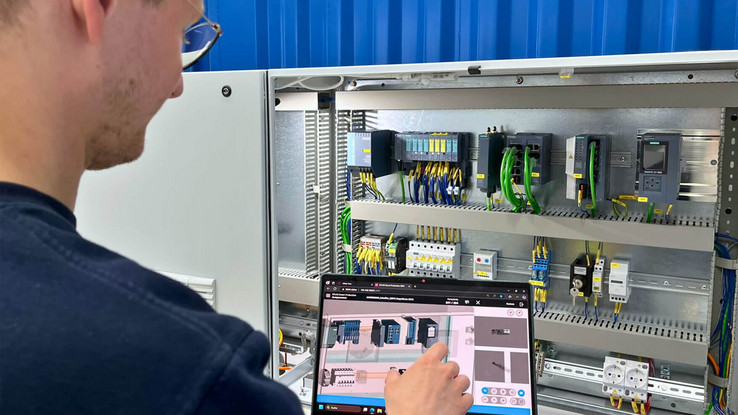 Gêmeo Digital no trabalho: Eplan Smart Production mostra o próximo passo para a fabricação de painéis elétricos.